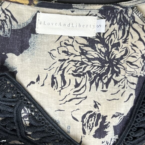 Johnny Was 4 Love & Liberty Womans S Peasant Boho Lace Tiered Blouse 100% Cotton - Picture 4 of 8